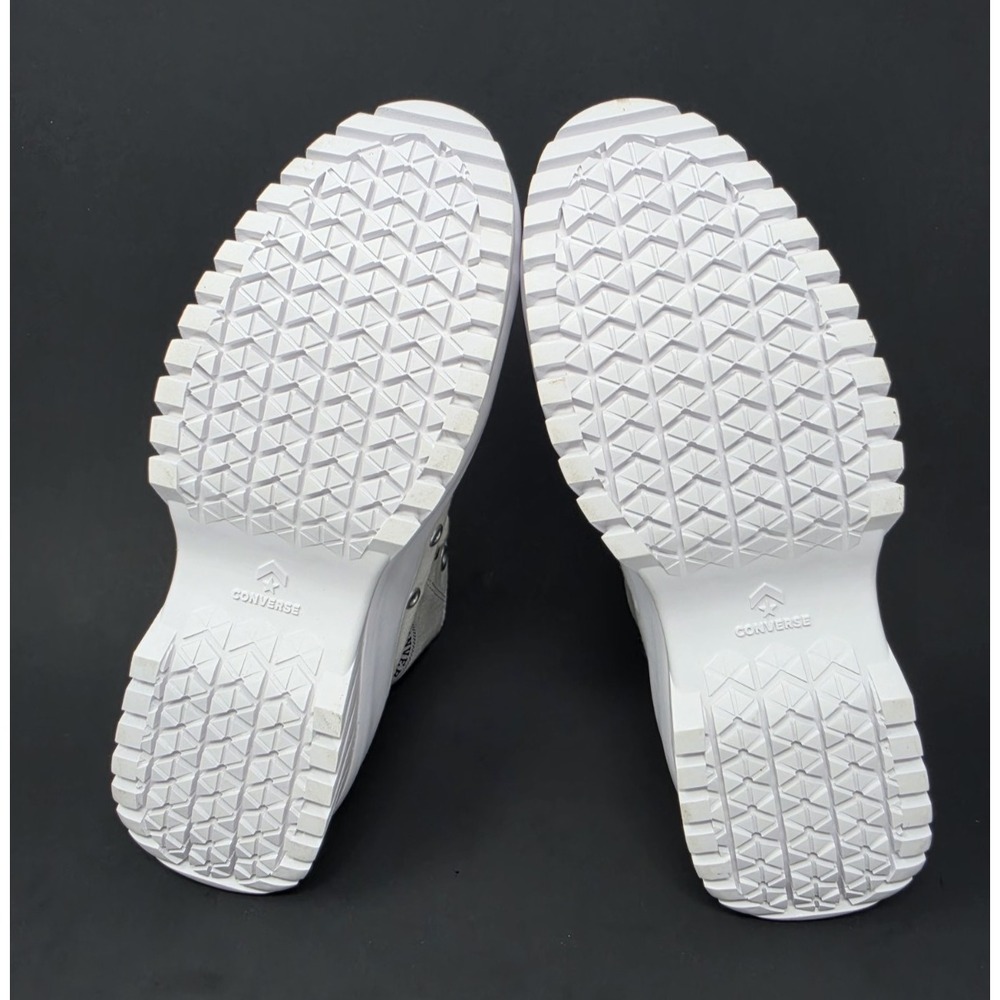 Converse Chuck Taylor All Star Lugged 2.0 Unisex Women's7/Men's 5 Shoe White NWB - Picture 2 of 9